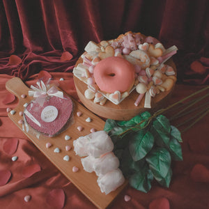 The Pink Heart On Dessert Box