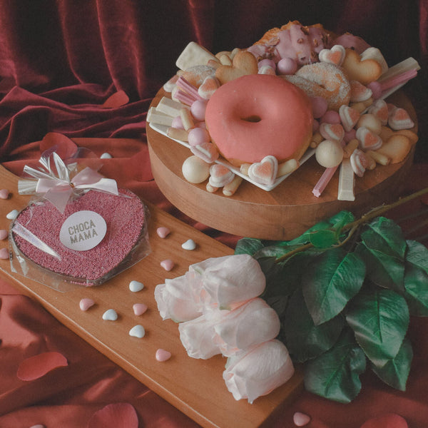 The Pink Heart On Dessert Box
