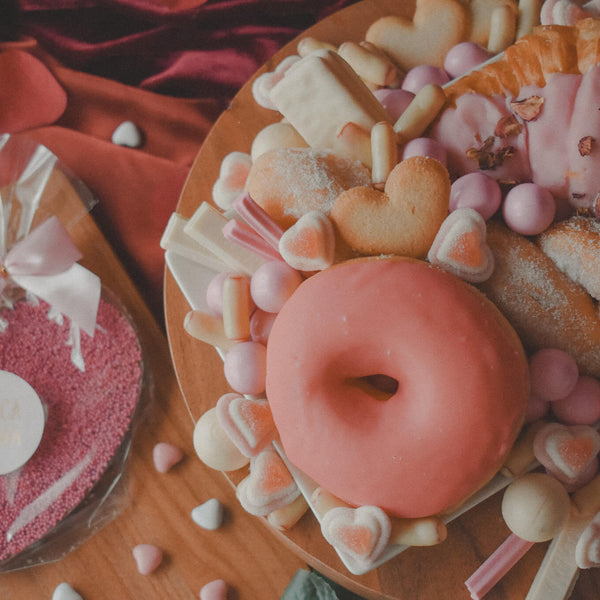 The Pink Heart On Dessert Box