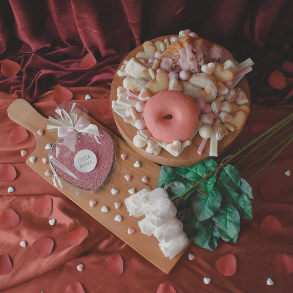 The Pink Heart On Dessert Box
