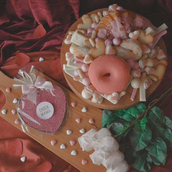The Pink Heart On Dessert Box