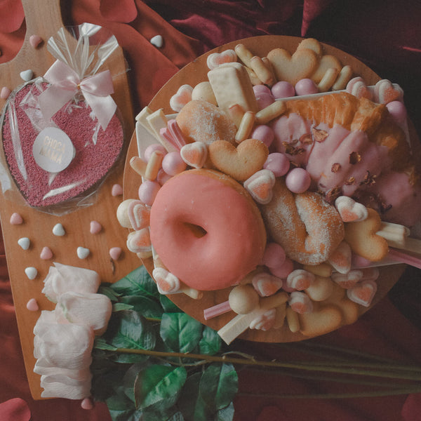 The Pink Heart On Dessert Box