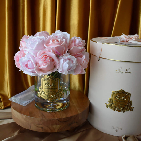 Luxury Grand Rose Bud Bouquet (Mixed Pink)