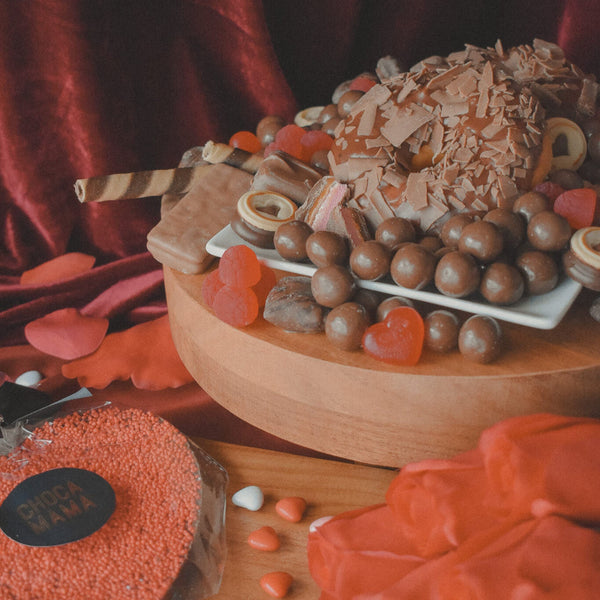 The Red Heart On Dessert Box