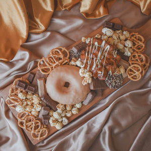 The Caramel Lover Dessert Box