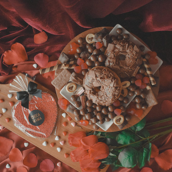 The Red Heart On Dessert Box
