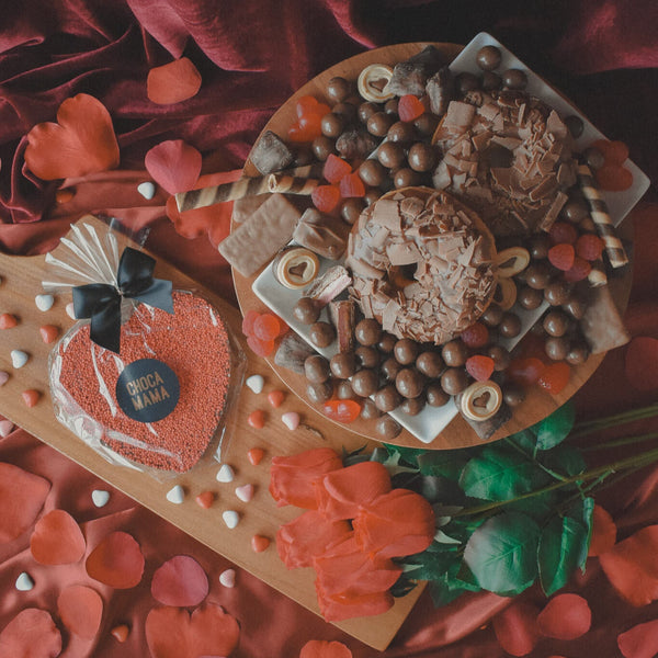 The Red Heart On Dessert Box