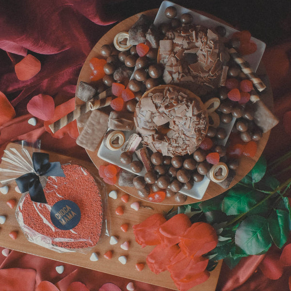 The Red Heart On Dessert Box